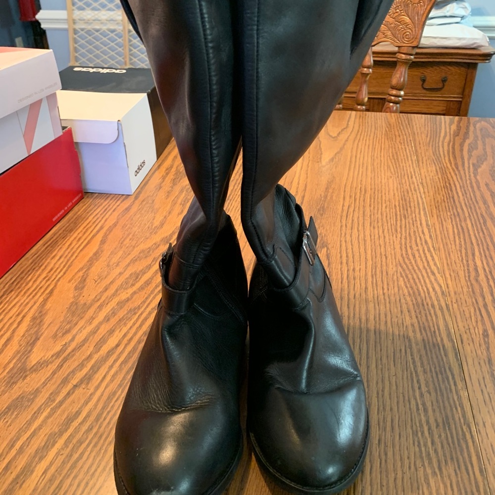 Black leather wide calf Boots